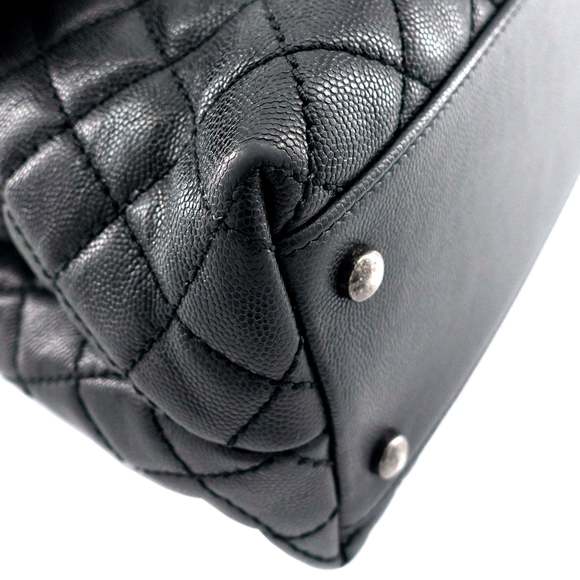 CHANEL Coco Top Handle Medium Caviar Leather Bag - Picture 6 of 10